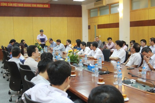 HAI ĐỒNG CHÍ TRONG BAN LÃNH ĐẠO HANEL  NHẬN QUYẾT ĐỊNH BỔ NHIỆM LẠI CÁN BỘ
