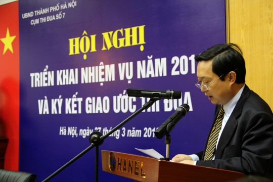  Hội nghị triển khai nhiệm vụ năm 2012 và ký giao ước thi đua của cụm số 7 thành phố Hà Nội   