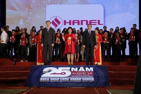 HANEL ĐƯỢC VINH DANH THƯƠNG HIỆU MẠNH VIỆT NAM NĂM 2015