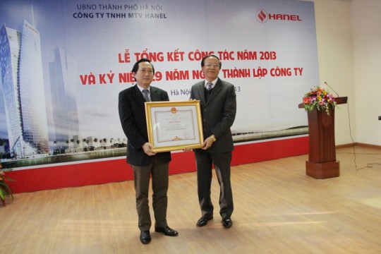 Tưng bừng lễ tổng kết 2013 và kỷ niệm 29 năm ngày thành lập công ty Hanel